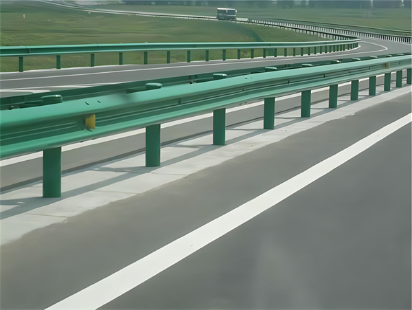 开封高速护栏板守护安全广泛应用于多个行业